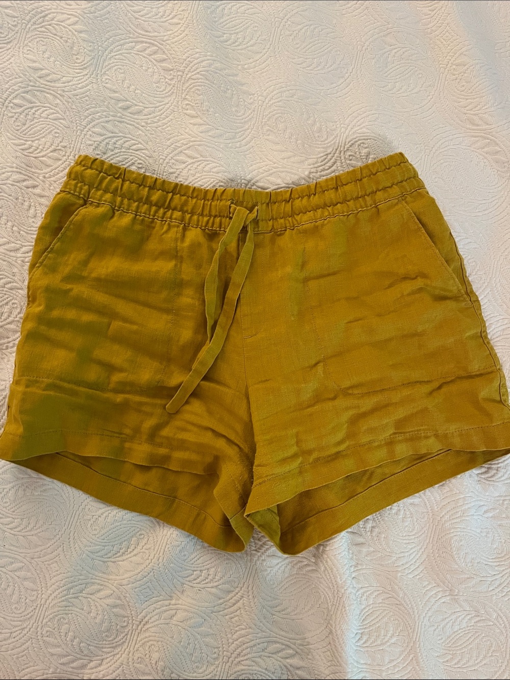 Garnet hill linen shorts